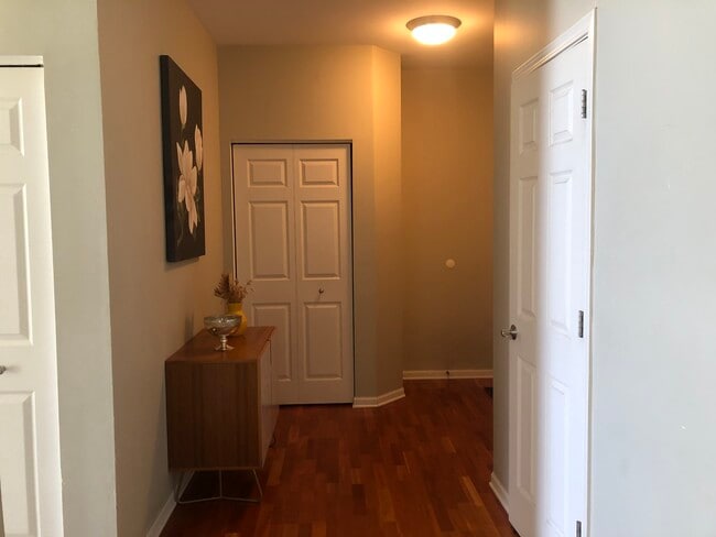 Building Photo - 1008 Berry Path Trail