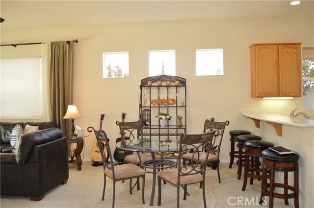 Building Photo - 1745 S Forest Oaks Dr