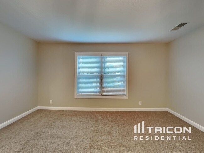 Building Photo - 2941 Brewster Drive