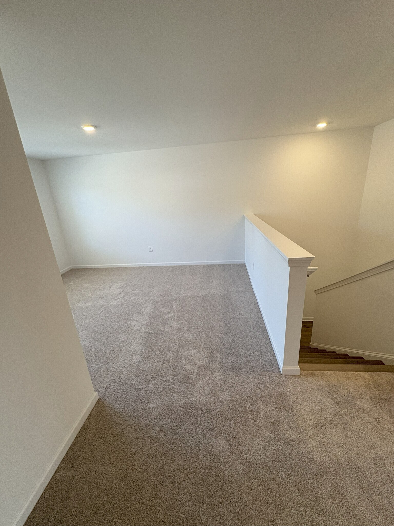 Building Photo - 212 Paisley Way