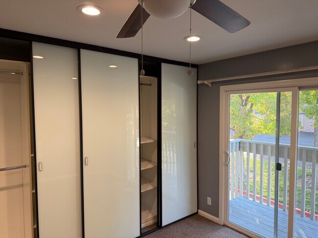 Building Photo - 1344 Merrivale West Sq