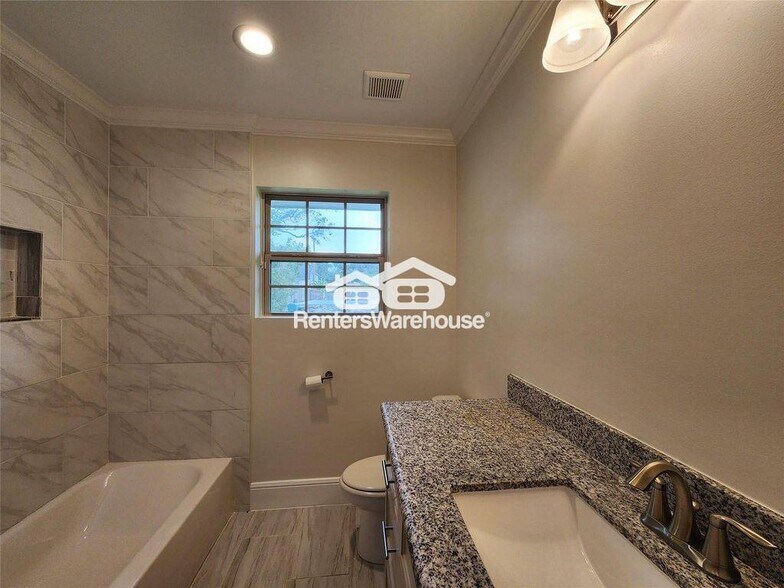 Building Photo - 8033 Turquoise Ln