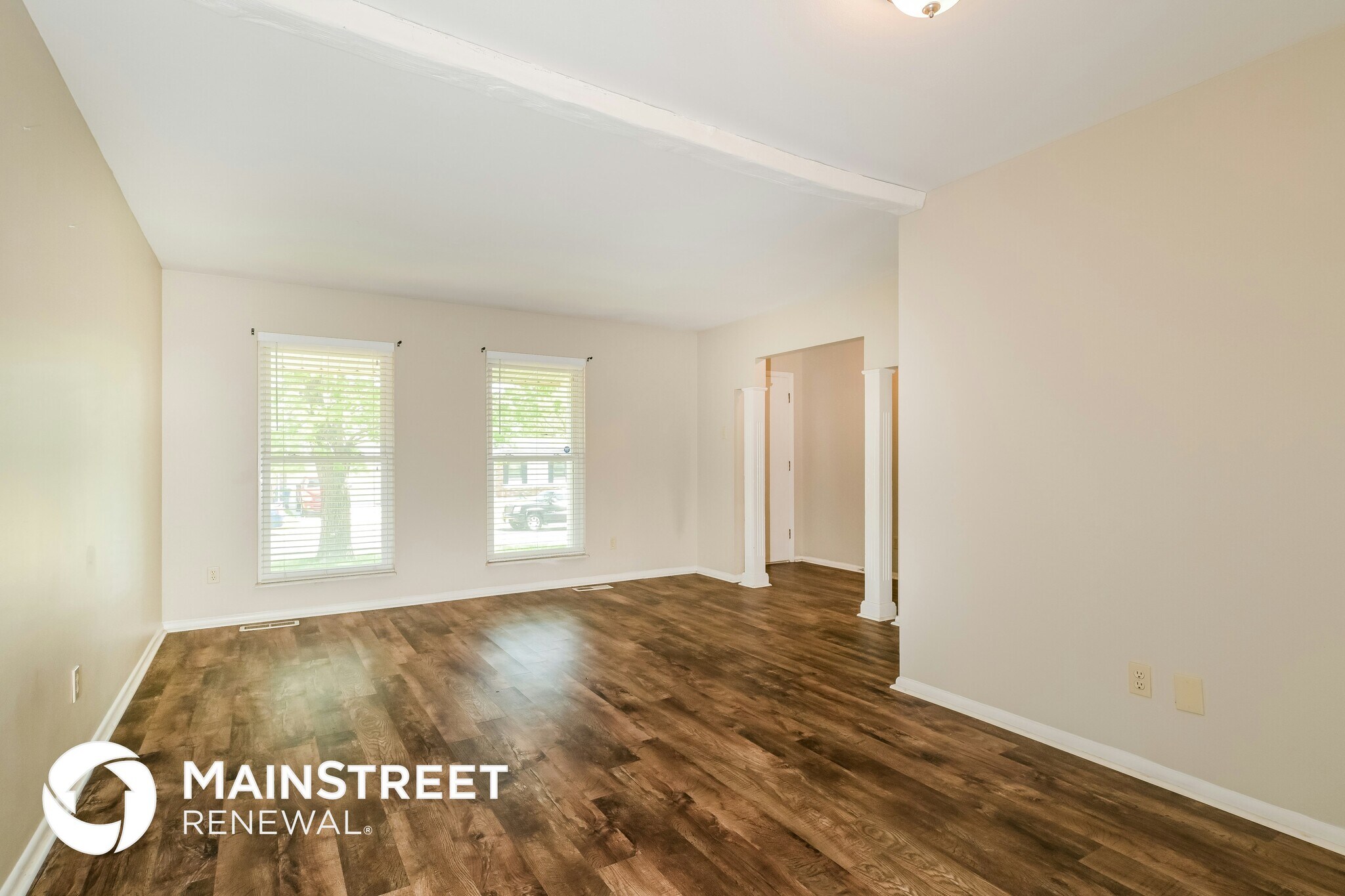 Building Photo - 2075 Cordoba Dr
