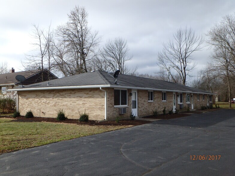 Building Photo - 51 Gloria Ave