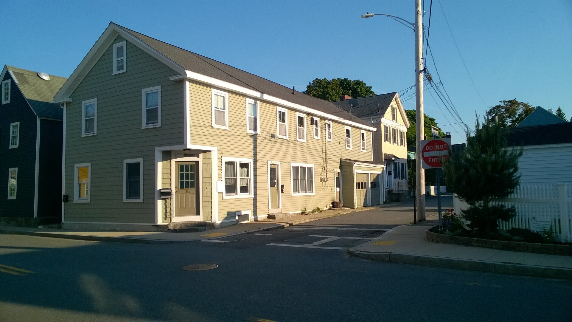 Building Photo - 1 Franklin St