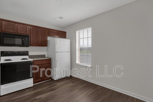 Building Photo - 7349 Perrin Cove