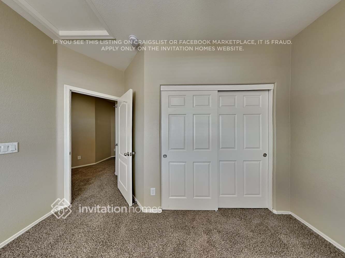 Building Photo - 18425 N 20th Pl