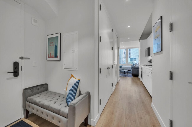 Building Photo - 160 Water St