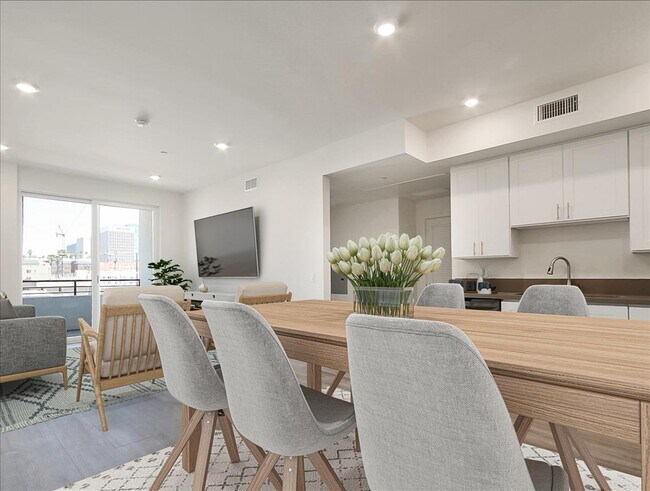 Model 1A (1 Bd/1Ba) Living Room - 928 S Berendo St