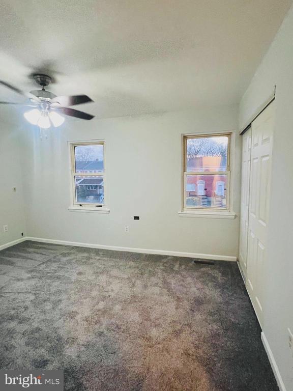 Building Photo - 747 Seawall Rd