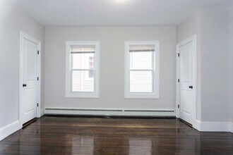 Building Photo - 3151 Washington St