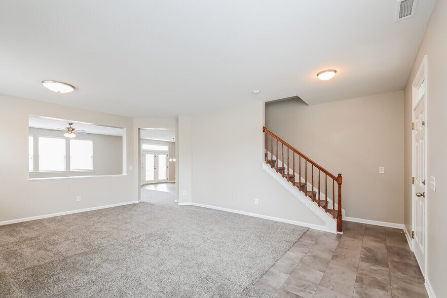 Building Photo - 304 Edgecroft Way