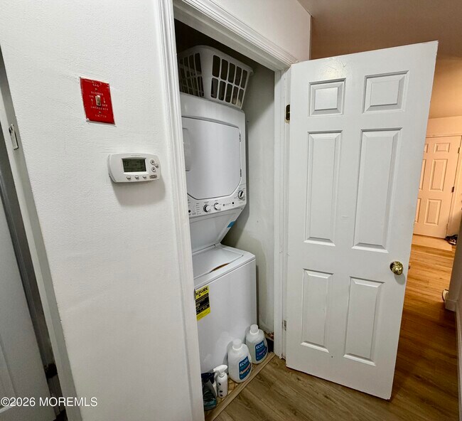 Building Photo - 1 Gait Ct