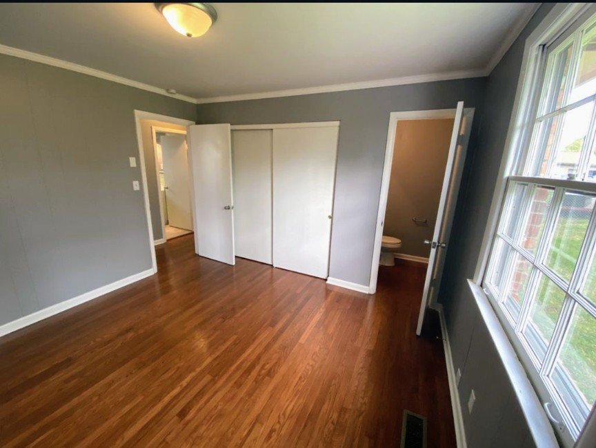 Building Photo - 218 Walcott Dr