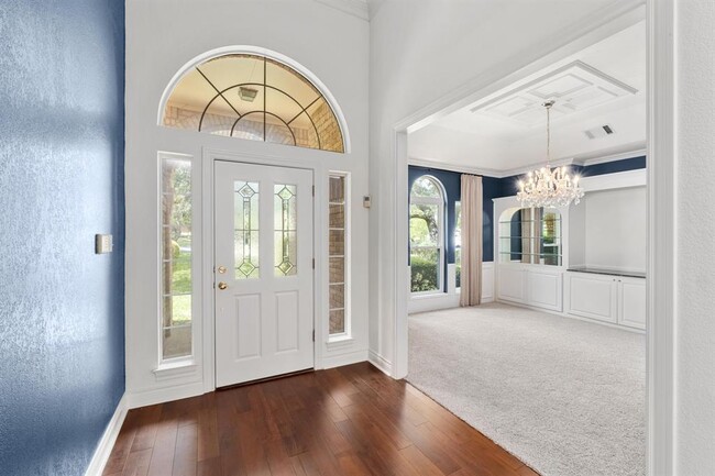 Building Photo - 6002 Ascot Cove