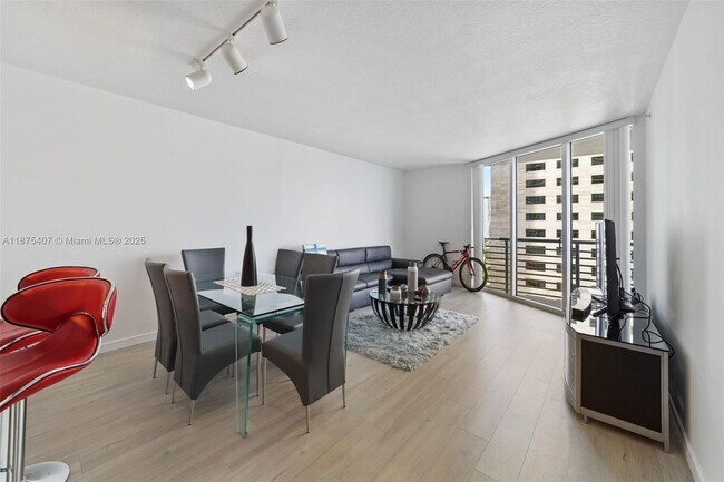 Building Photo - 335 S Biscayne Blvd
