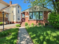 Building Photo - 42 Elm St