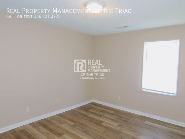 Building Photo - 1301 Nealtown Rd