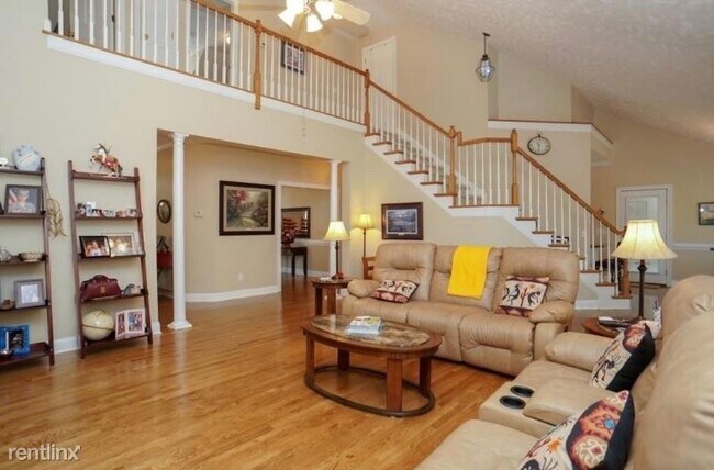 Building Photo - 4 br, 3 bath House - 6826 Surrey Rd