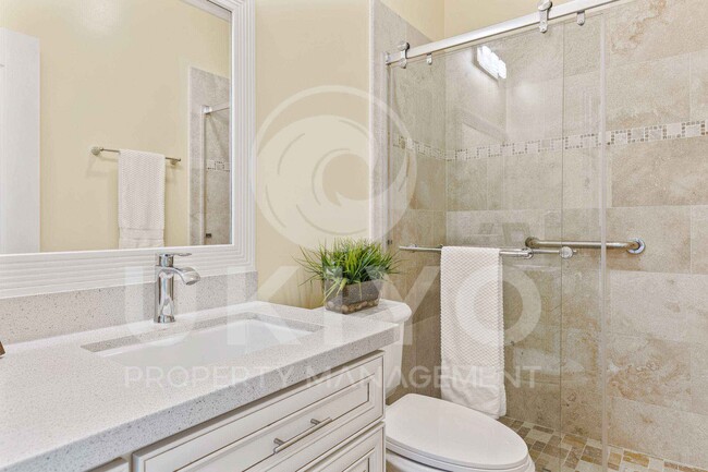 Building Photo - 6588 Longwalk Dr