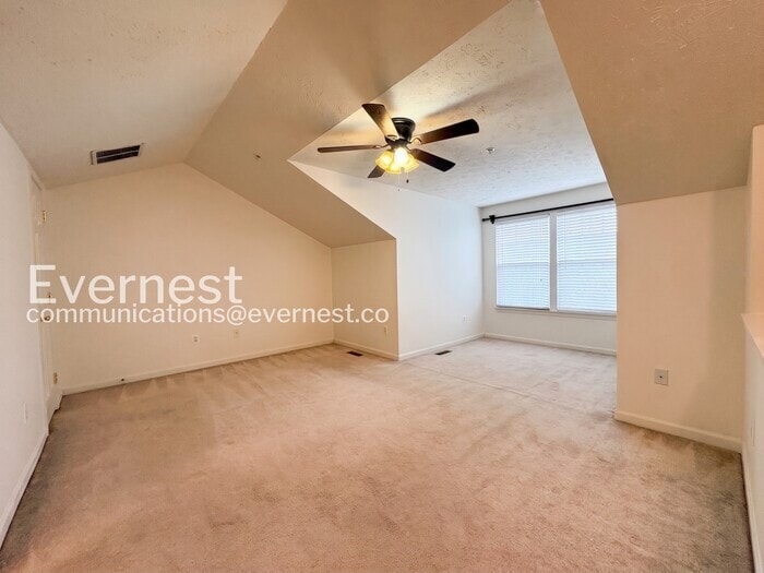 Building Photo - 6504 Tapwood Ct