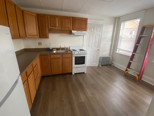 Building Photo - 860 Broad St