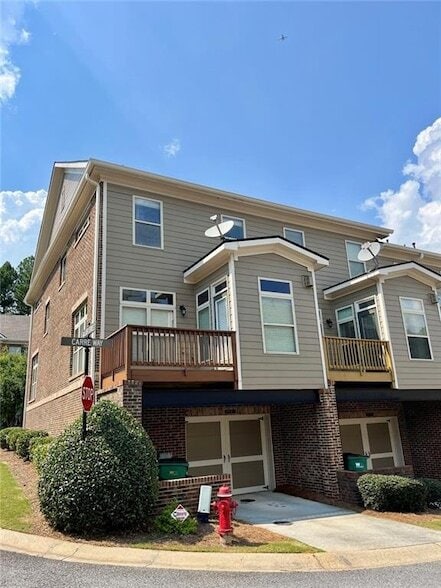 Building Photo - 4842 Carre Way