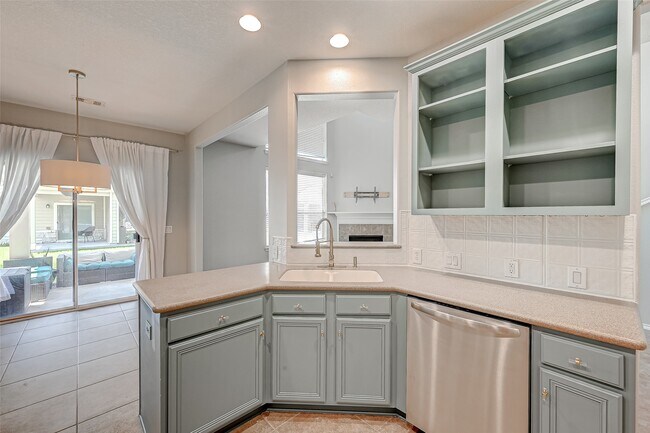 Building Photo - 13600 Breton Ridge St