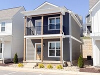 Building Photo - Modern 3-Bedroom Townhome at Highbury + Summer Special