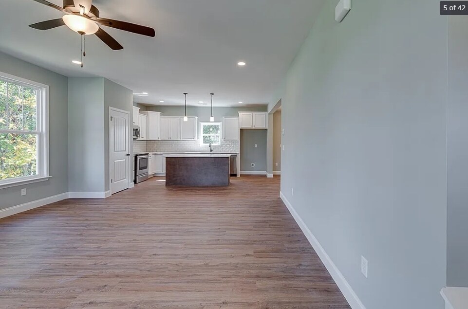 Building Photo - 104 Pawleys Ct