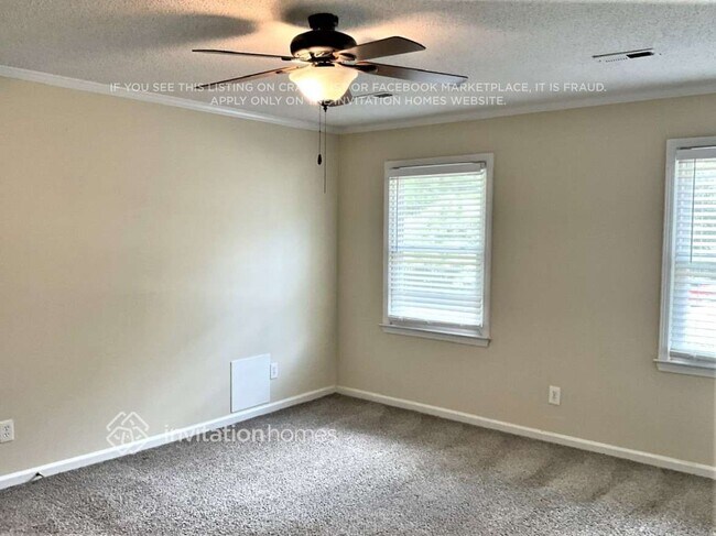 Building Photo - 100 Pepperwood Dr