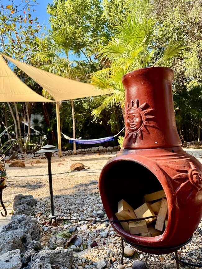 Building Photo - 1615 Harbor Dr