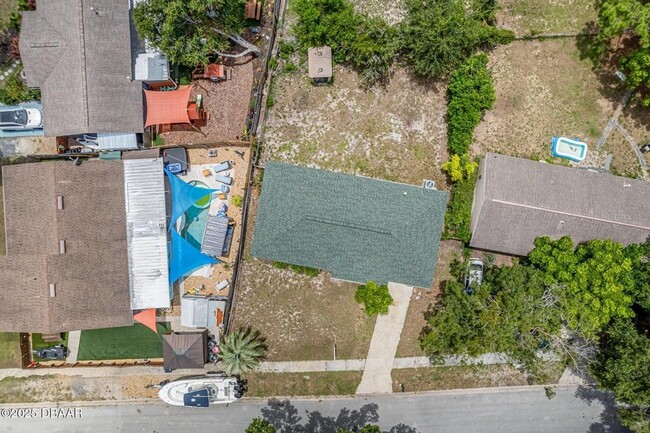 Building Photo - 1808 Green Pl
