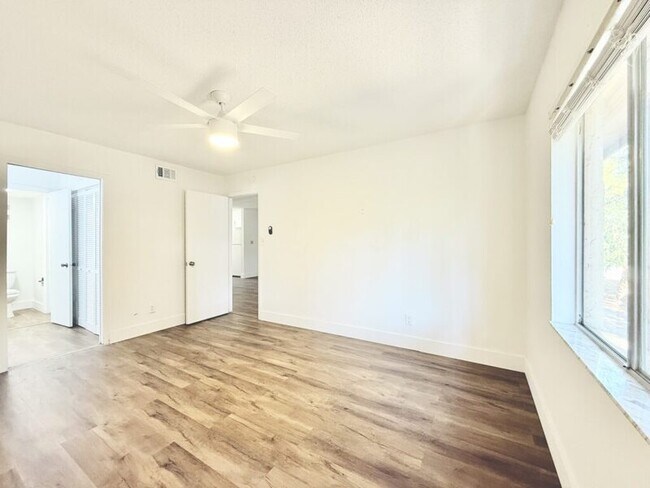 Building Photo - 7517 Pitch Pine Cir