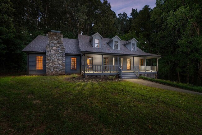 Building Photo - 41 Little Forest Dr