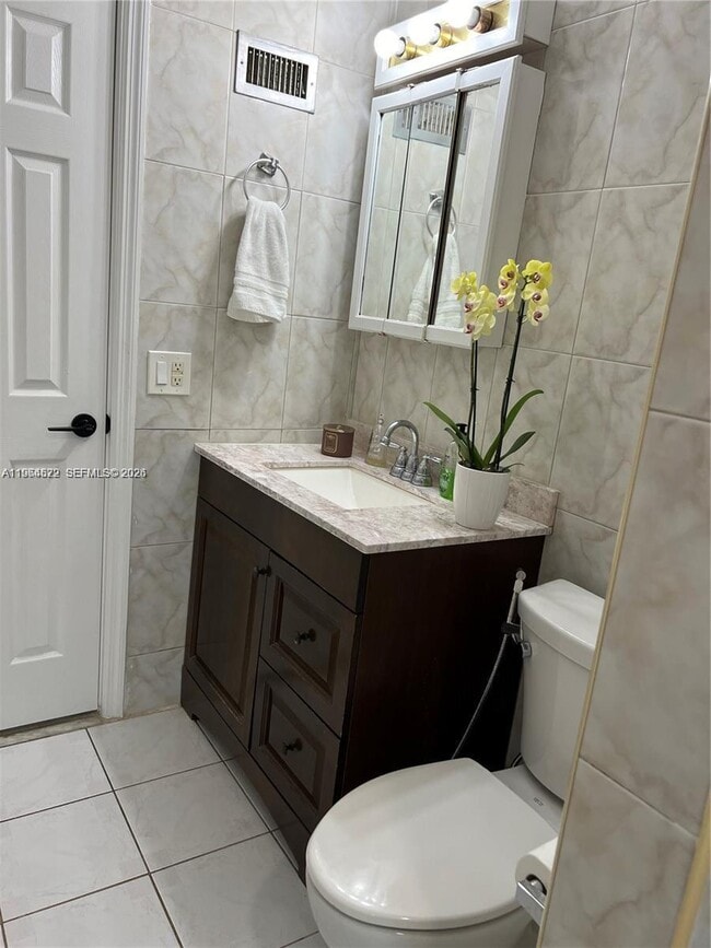 Building Photo - 9371 NW 21st Manor