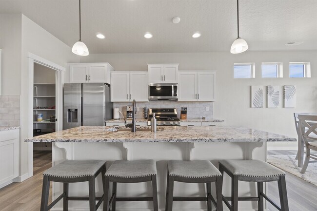 Building Photo - 8311 E Stone Valley St