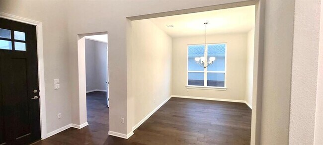 Building Photo - 7708 Alouette Dr
