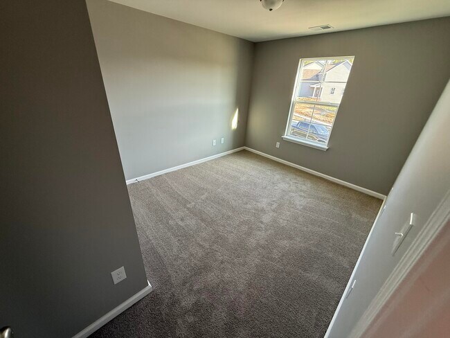 Building Photo - 6061 Arbor Wds Wy