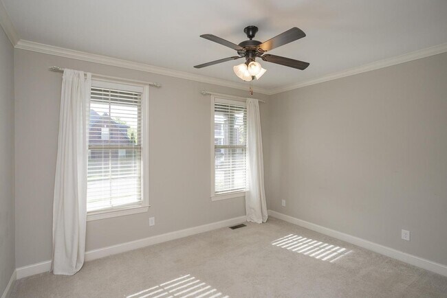 Building Photo - 7002 Brindle Ridge Way