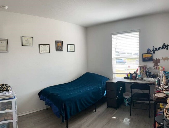 Building Photo - 31014 Brightwell Bnd