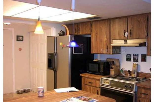 Building Photo - 16131 Manorwood Cir