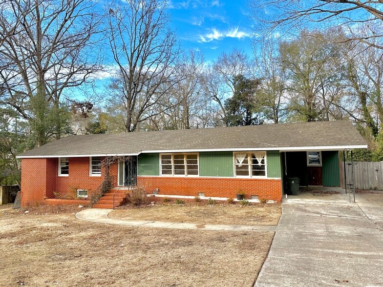 Primary Photo - Cute one level home inside the Loop