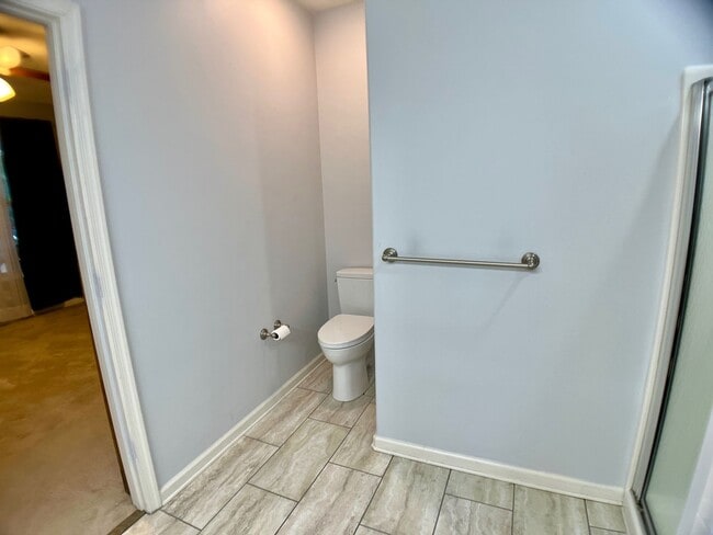 Building Photo - Cypress Point Condo for Rent