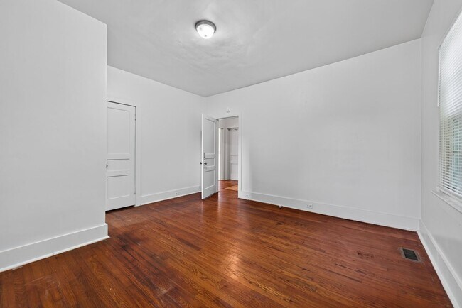 Building Photo - 251 Forbes Ave
