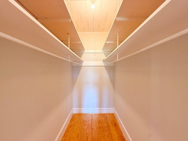 Building Photo - 240 Myrick Estates Rd