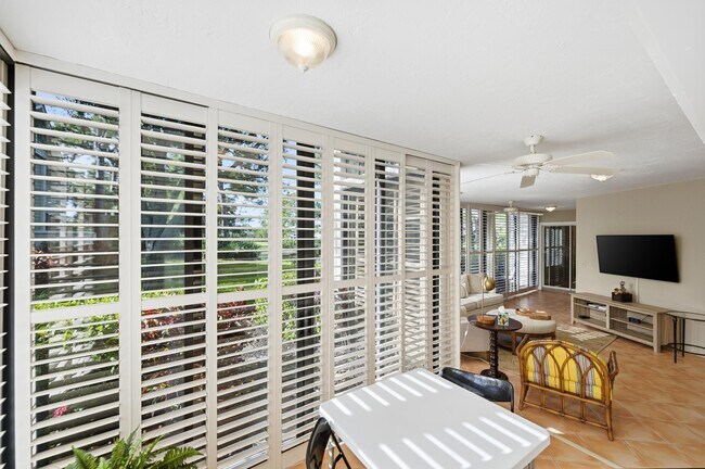 Building Photo - 6404 SE Brandywine Ct