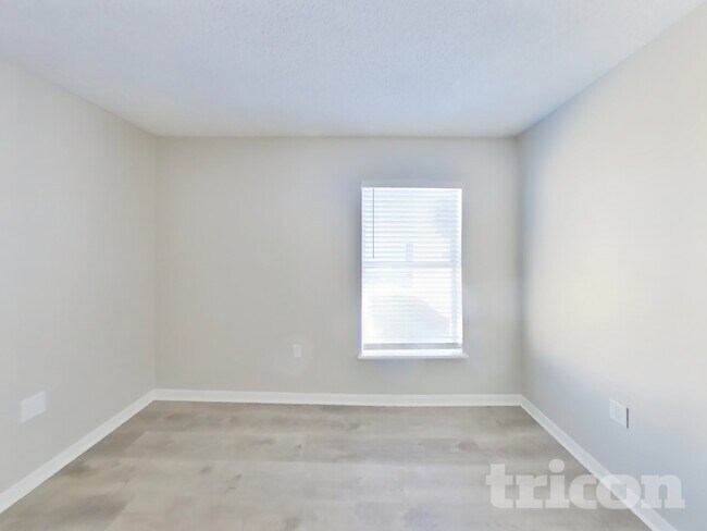 Building Photo - 4138 Clearbrook Cove Rd