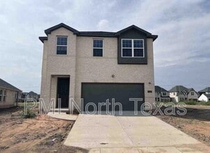 Building Photo - 532 Chianti Dr