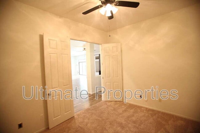 Building Photo - 26134 N Desert Mesa Dr